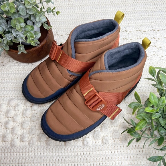 Chaco Other - Chaco Men’s Ramble Linear Puff Slippers Snow Bootie Slipper Blocked Brown US 10